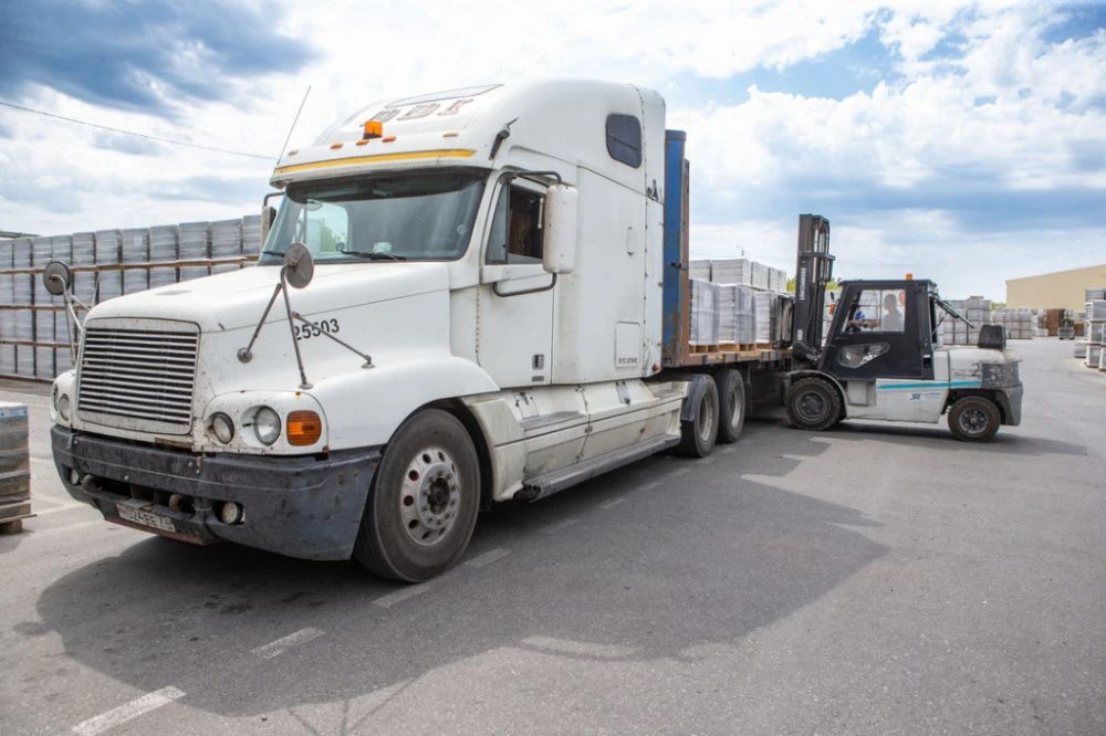 Разгрузка тротуарной плитки, хранение, доставка Разгрузка тротуарной плитки, хранение, доставка