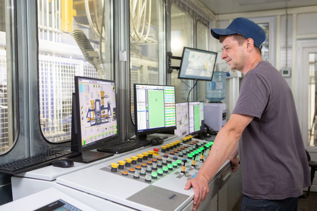 AU1V4847 (1) (1).jpg