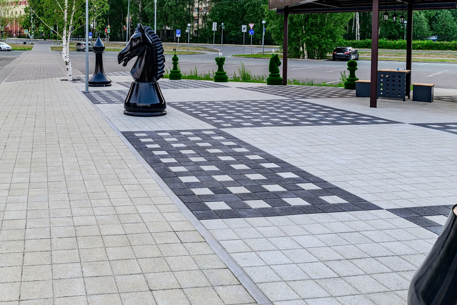 Сквер Шахматный в Ханты-Мансийске