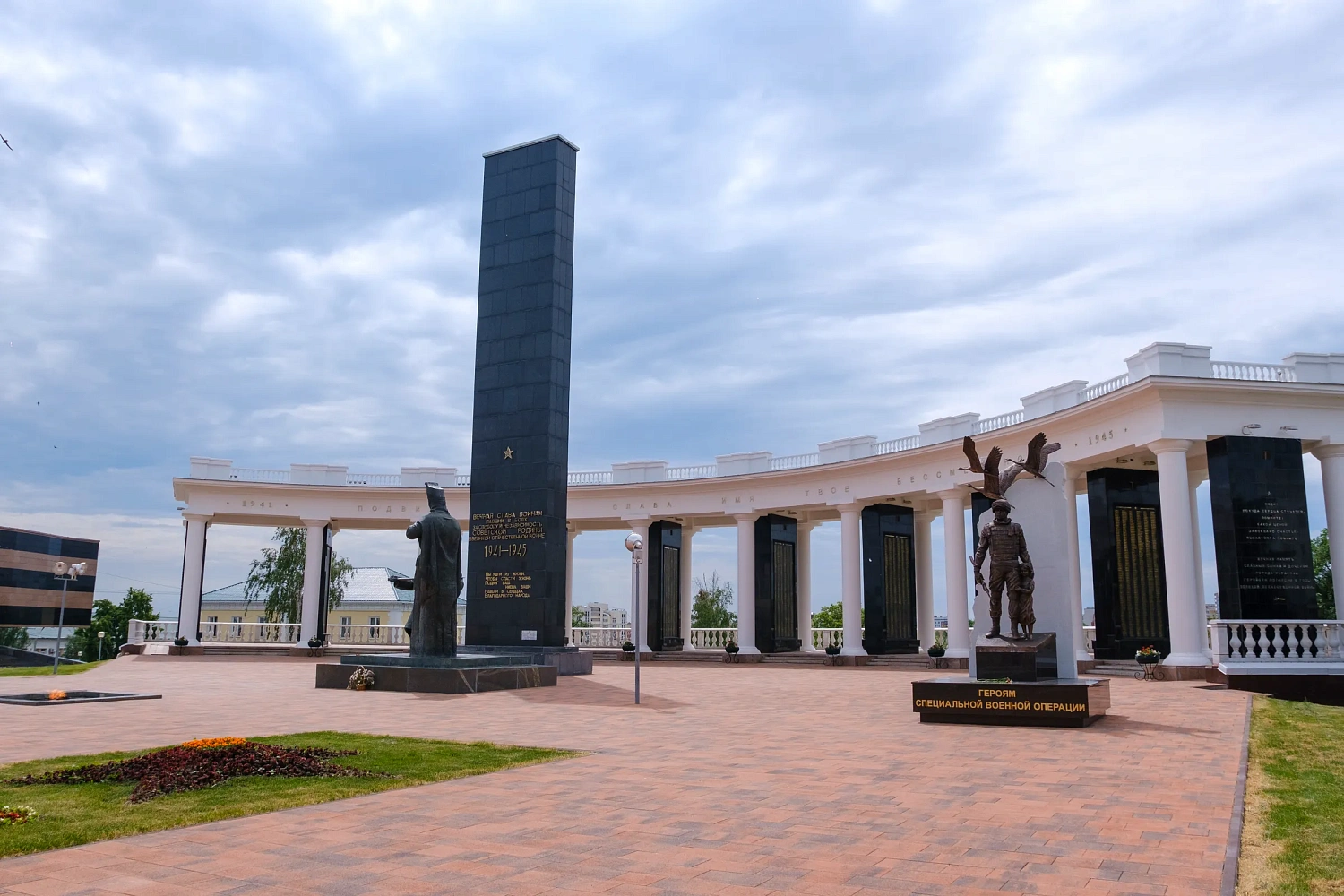 Площадь Победы в Саранске (Республика Мордовия)