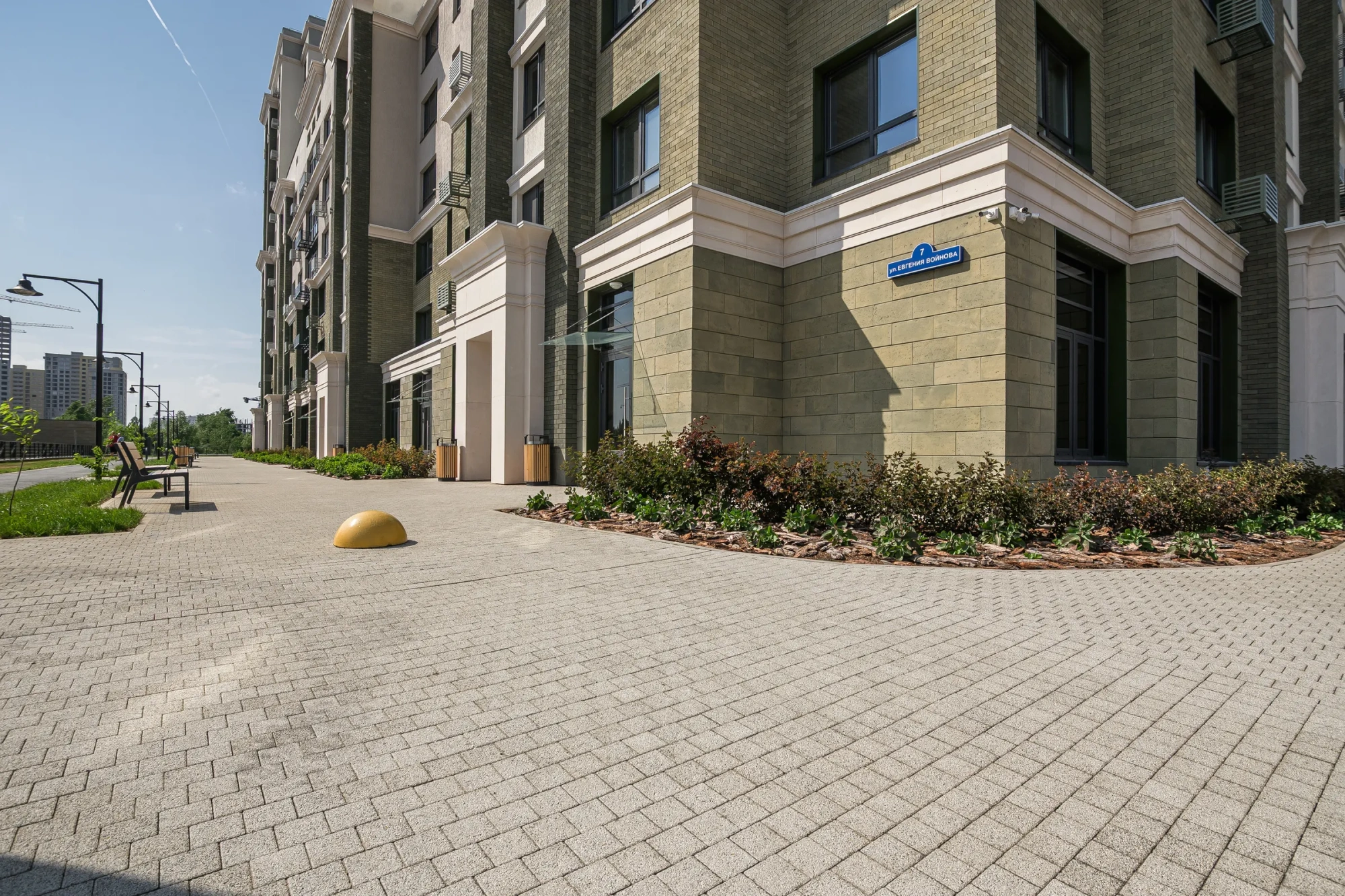 Купите квадратную тротуарную плитку от производителя «Поревит»