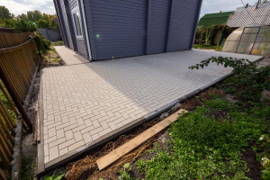 Купить бордюры БР.100.20.8 (11) гладкий черный от производителя - «Поревит» Купить бордюры БР.100.20.8 (11) гладкий черный от производителя - «Поревит»