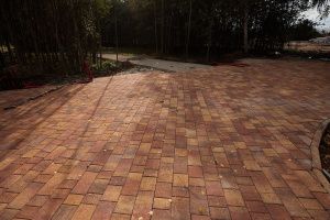 Тротуарная плитка Б.1.Фсм.6 гранит (н/м) листопад (красный,коричн, желтый)