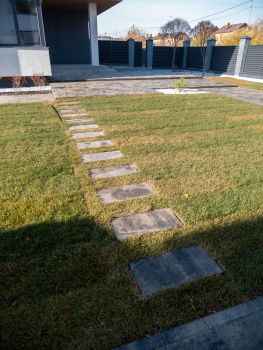 Купите тротуарную плитку Б.5.П.8 гладкий листопад (черный, белый) - Антрацит